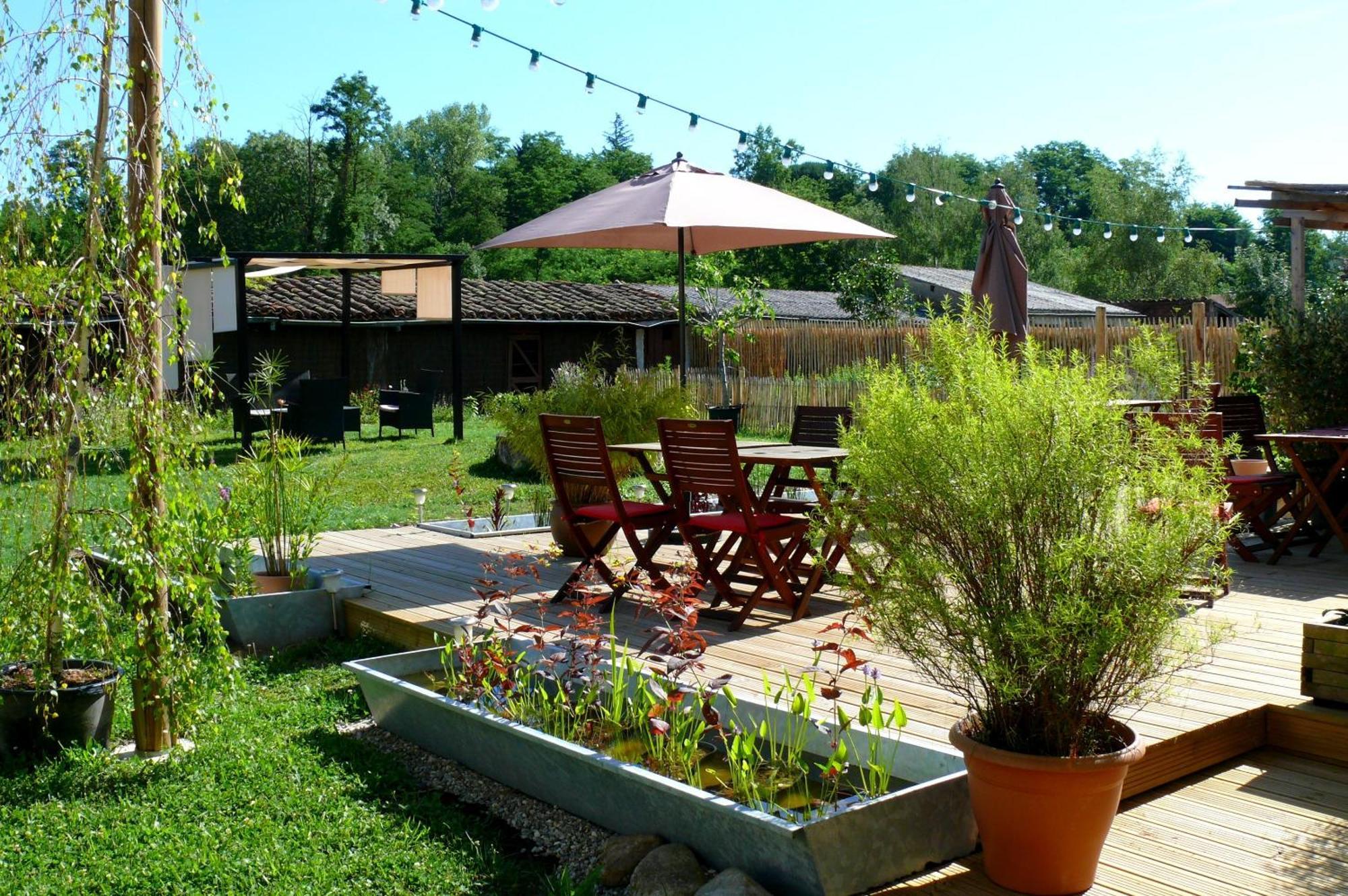 Logis Hotel Restaurant La Barguillere Saint-Pierre-de-Riviere Экстерьер фото